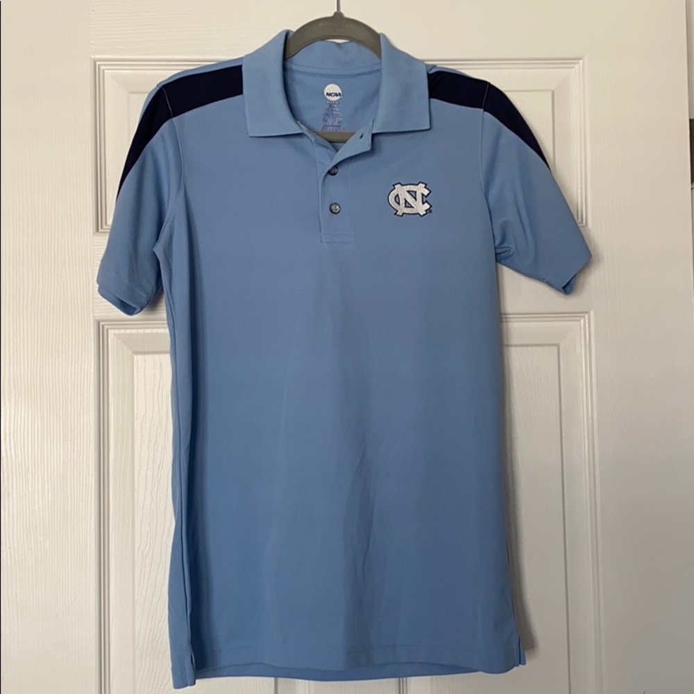 Male UNC polo